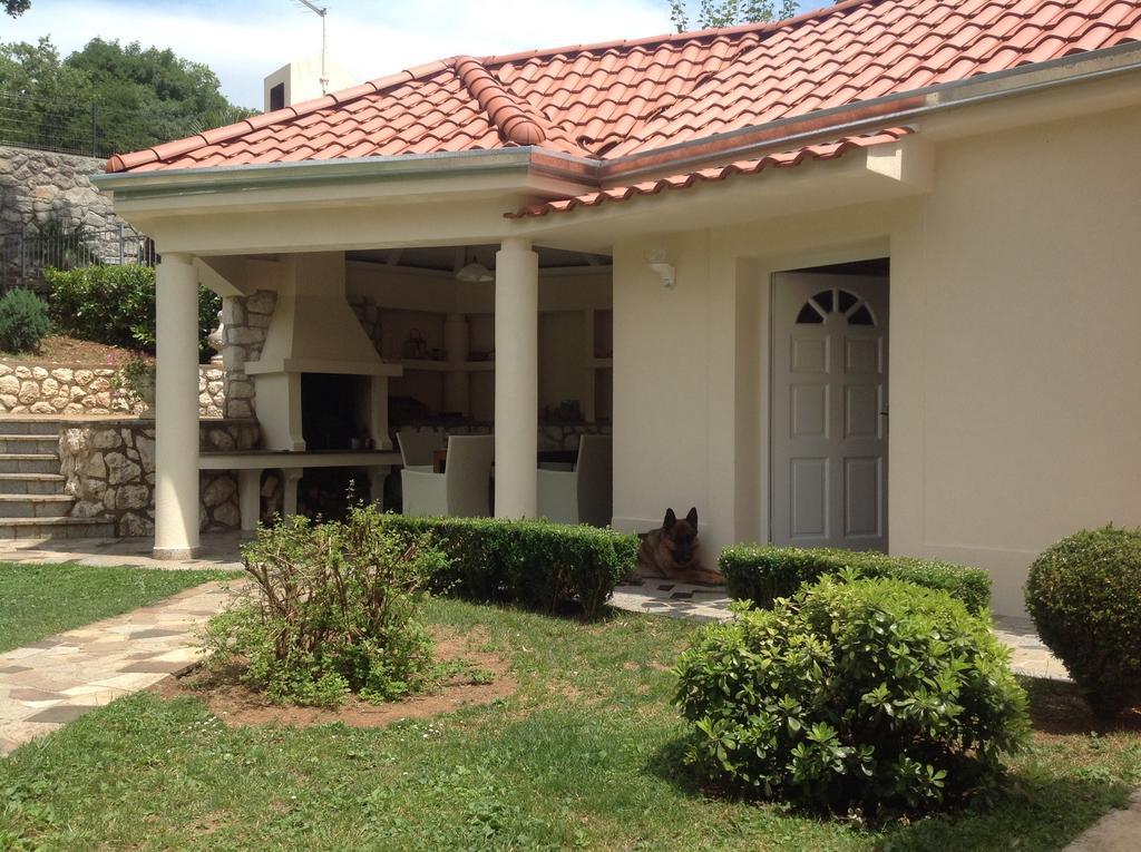 Apartments Villa Majda 马图利 外观 照片